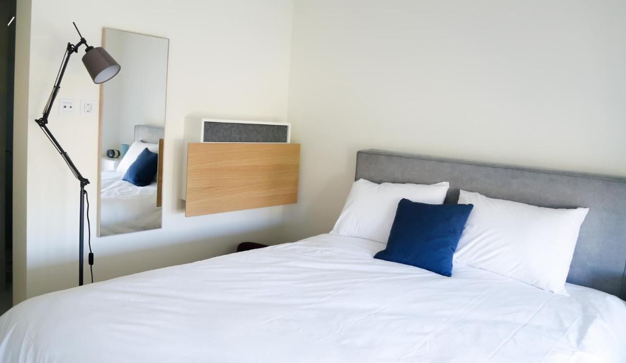 Voula Lofts Apartment เอเธนส์ ภายนอก รูปภาพ