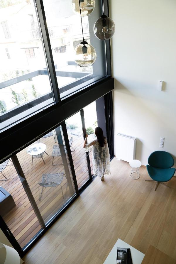 Voula Lofts Apartment เอเธนส์ ภายนอก รูปภาพ