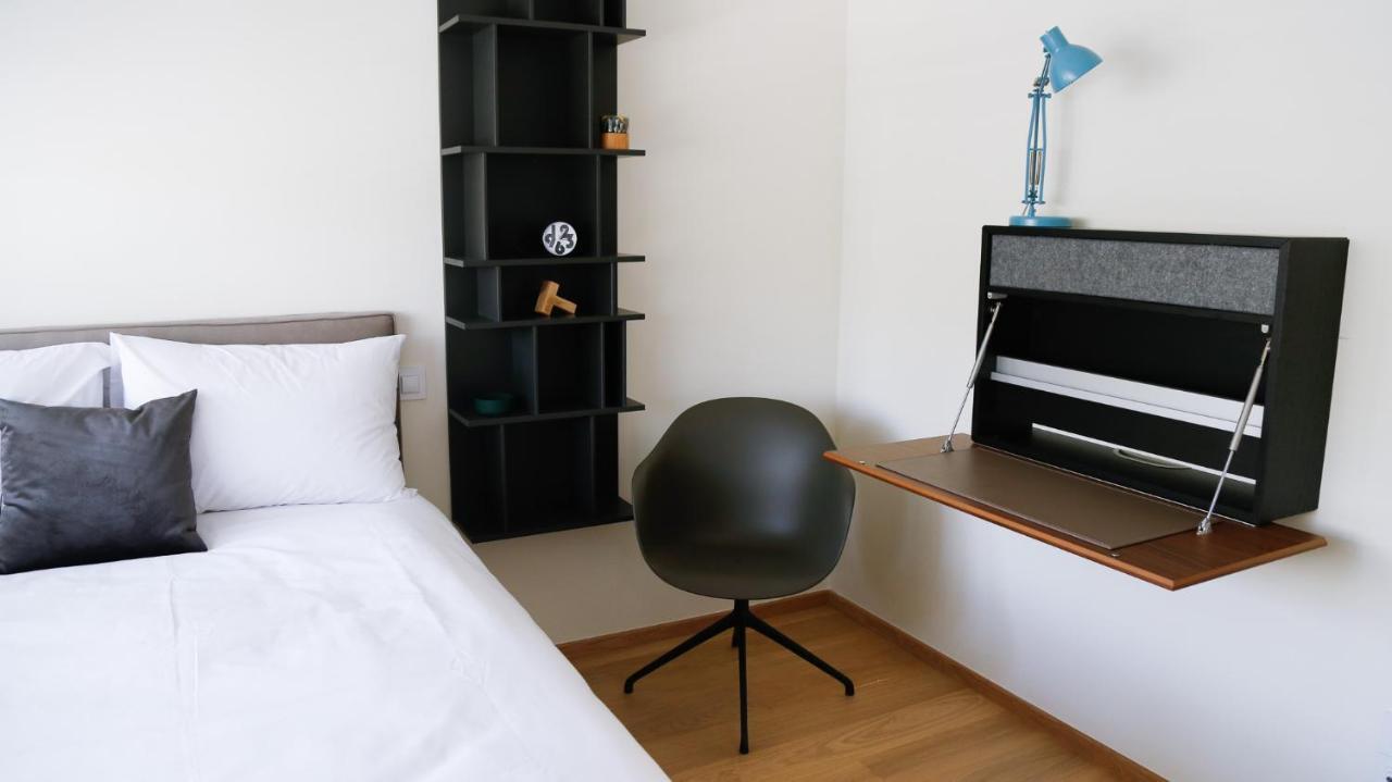 Voula Lofts Apartment เอเธนส์ ภายนอก รูปภาพ